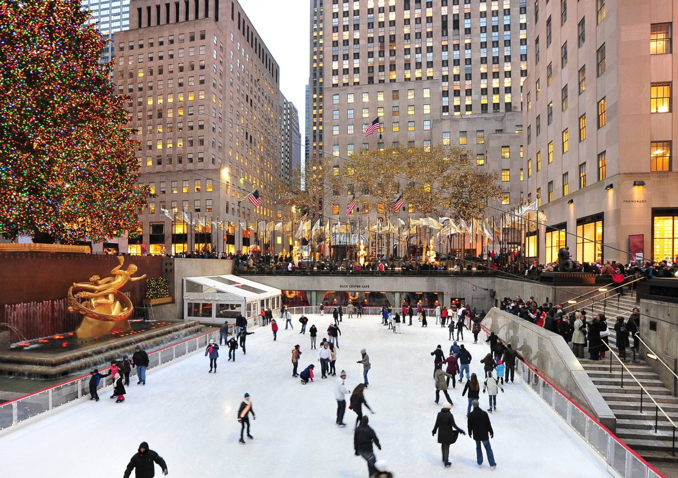 Patinoire Rockefeller Center 1392x9821 