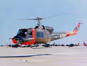Bell UH 1A Iroquois en vol